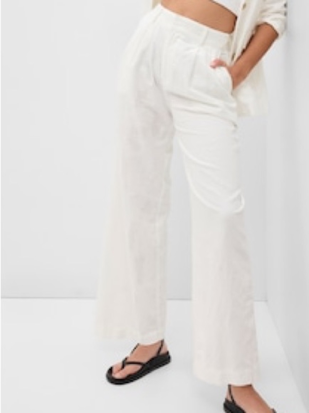 Gap Pleated Linen‎ Blend Wide Leg White Pants